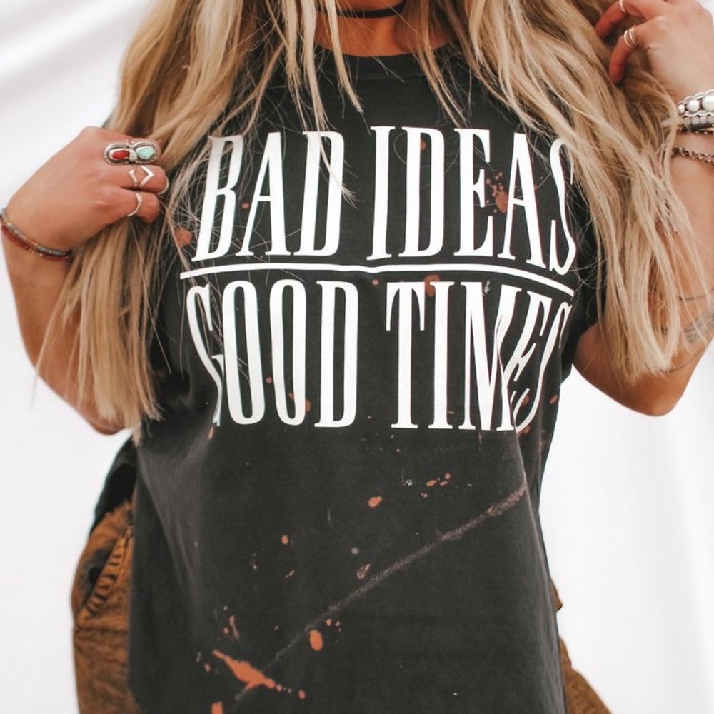 PebbyForevee bleach distressed curved hem tee
